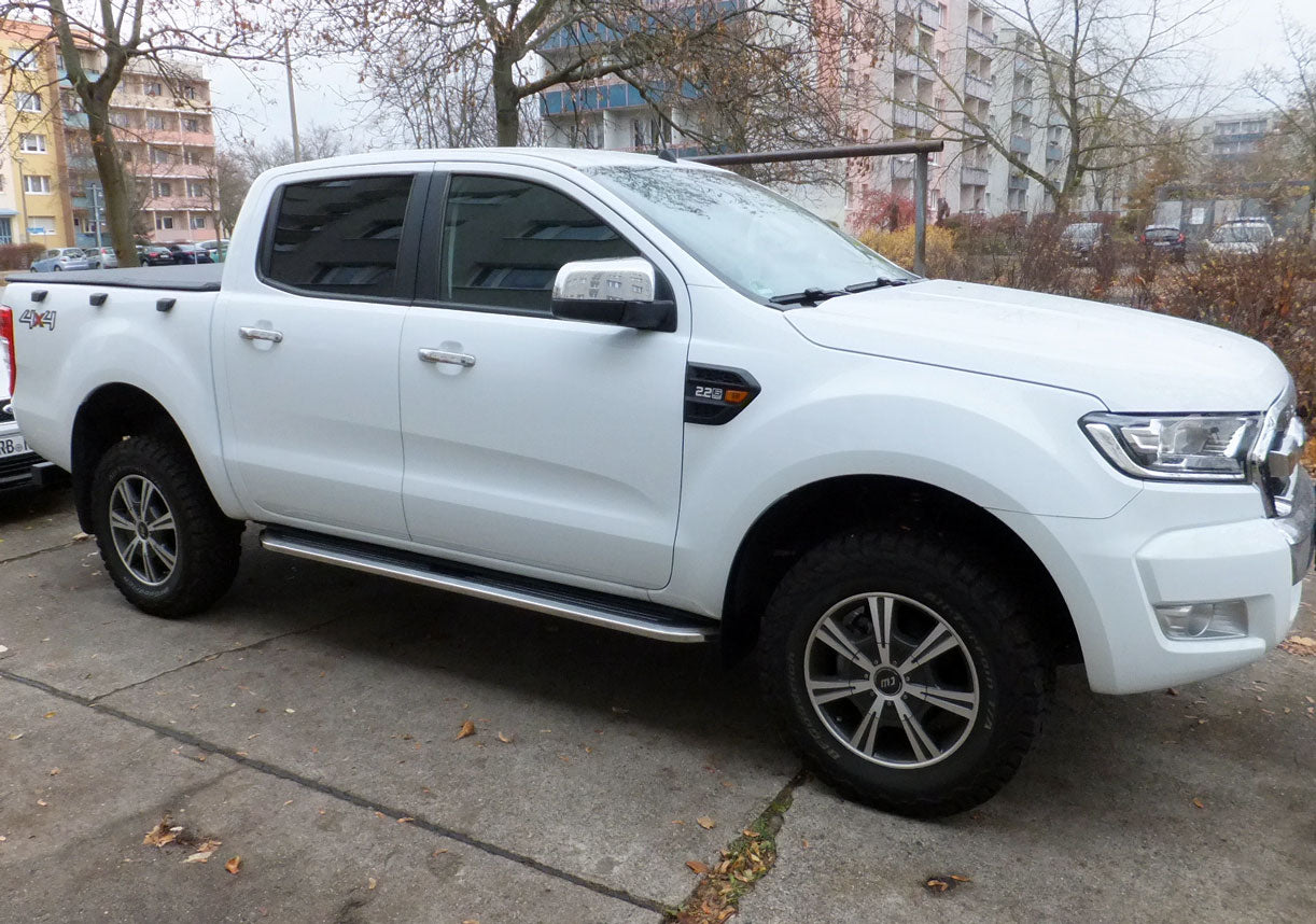 Ford Ranger Bj. 16-21 Trittbretter "Premier" - Direct 4x4 Autozubehör