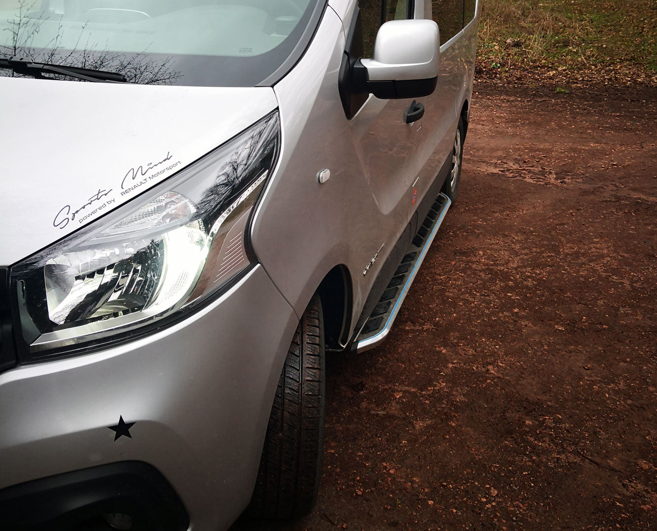 Renault Trafic KurzerRS ab Bj. 14 Trittbretter "Monsoon" - Direct 4x4 Autozubehör