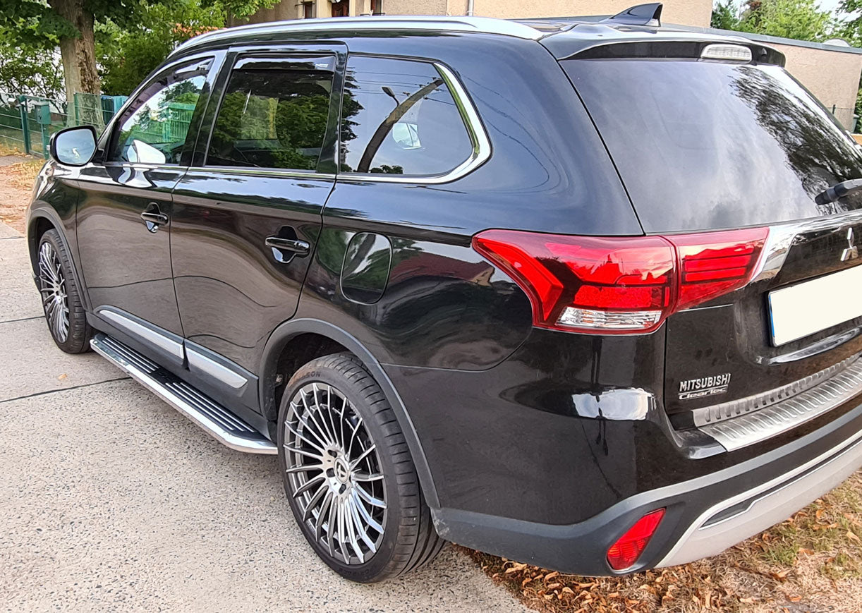 Mitsubishi Outlander ab Bj. 13 Trittbretter "Premier" - Direct 4x4 Autozubehör