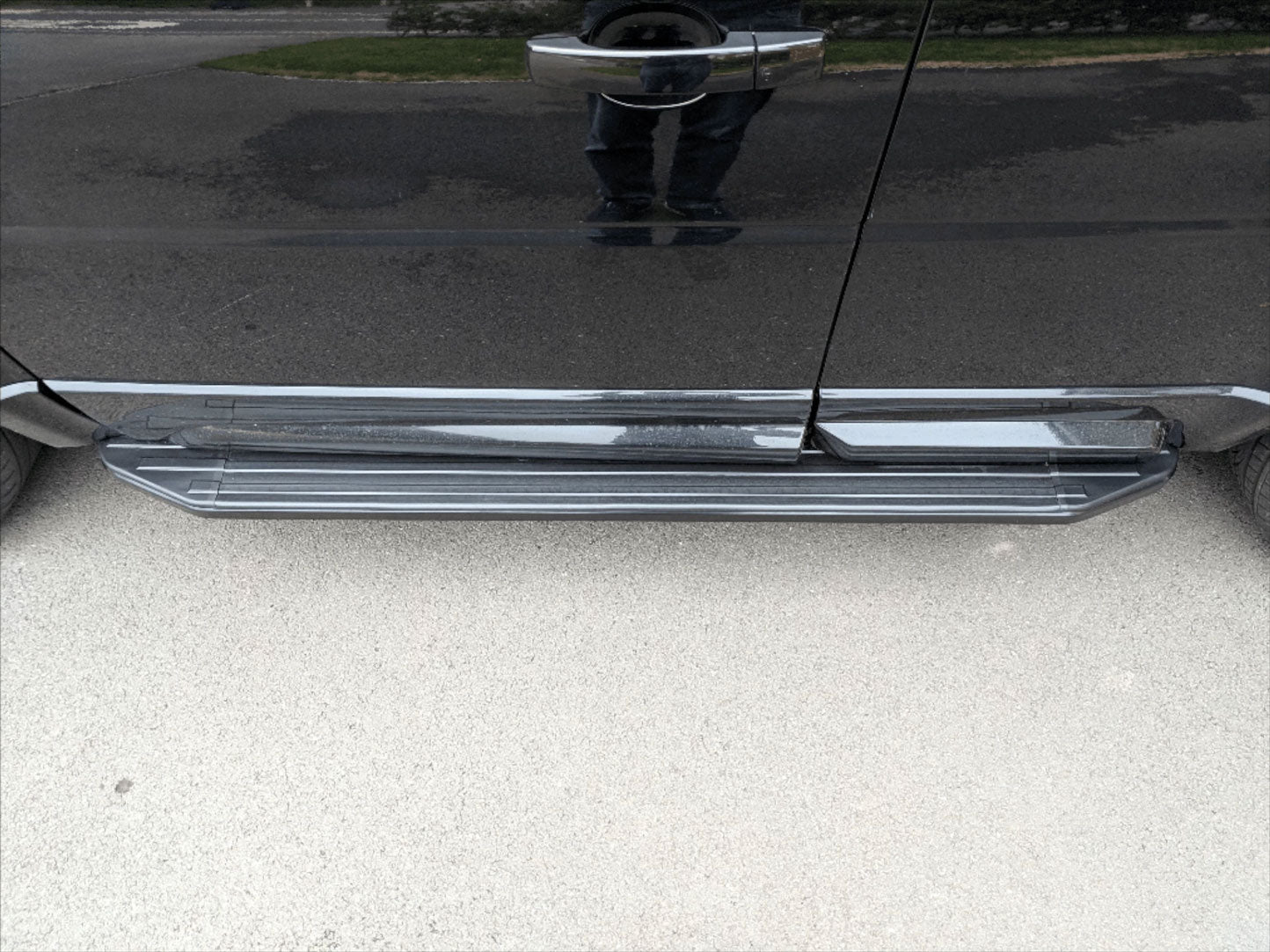 Land Rover Discovery Sport Bj. 15-19 Trittbretter "Raptor Schwarz" - Direct 4x4 Autozubehör