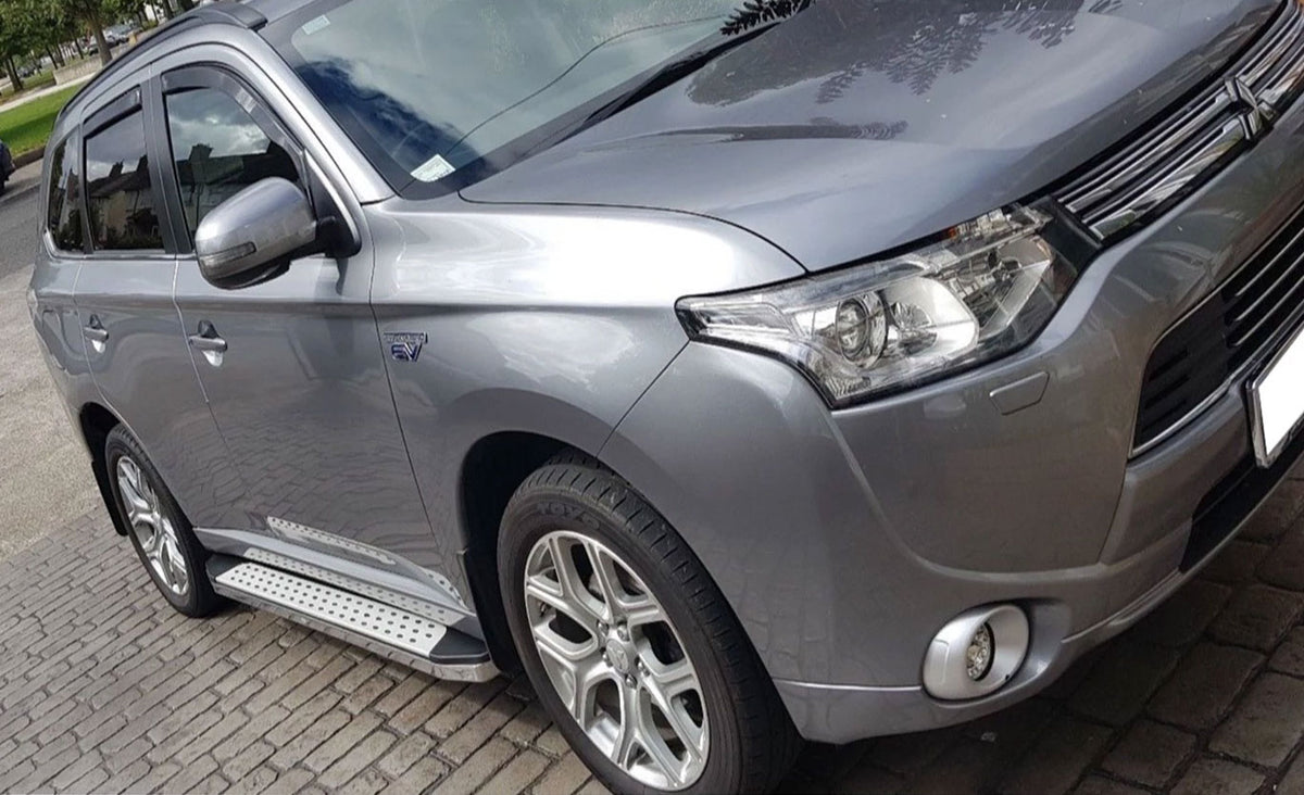 Mitsubishi Outlander PHEV Bj. 13-21 Trittbretter "Freedom" - Direct 4x4 Autozubehör