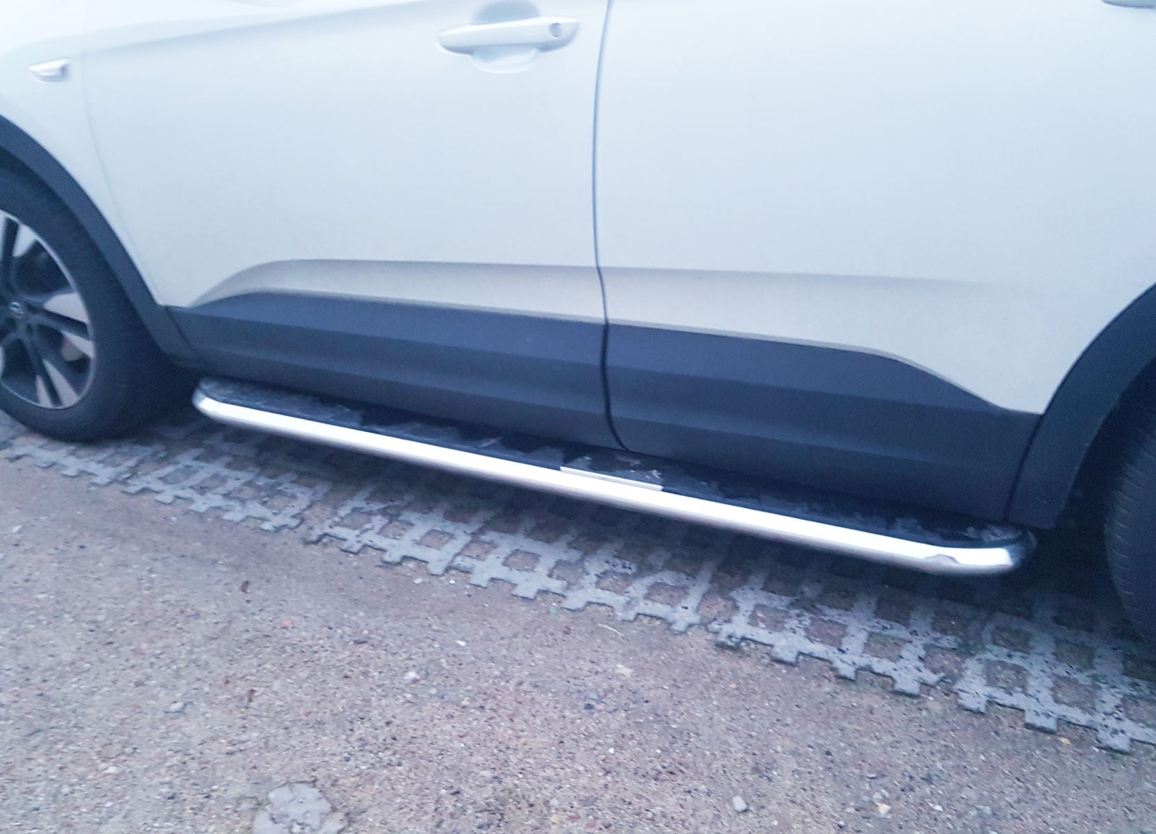 Opel Grandland X ab Bj. 17 Trittbretter "High Flyer" - Direct 4x4 Autozubehör