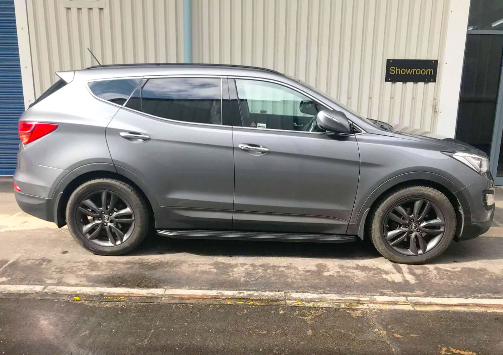 Hyundai Santa Fe ab Bj. 13-18 Trittbretter "Raptor Schwarz" - Direct 4x4 Autozubehör