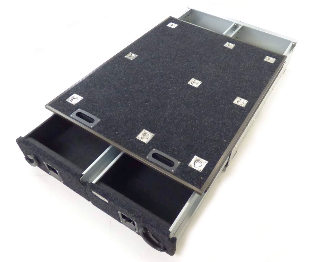 Schubkasten System "TopOne" 130 x 100 x 30cm mit Teppich-Auflage - Direct 4x4 Autozubehör