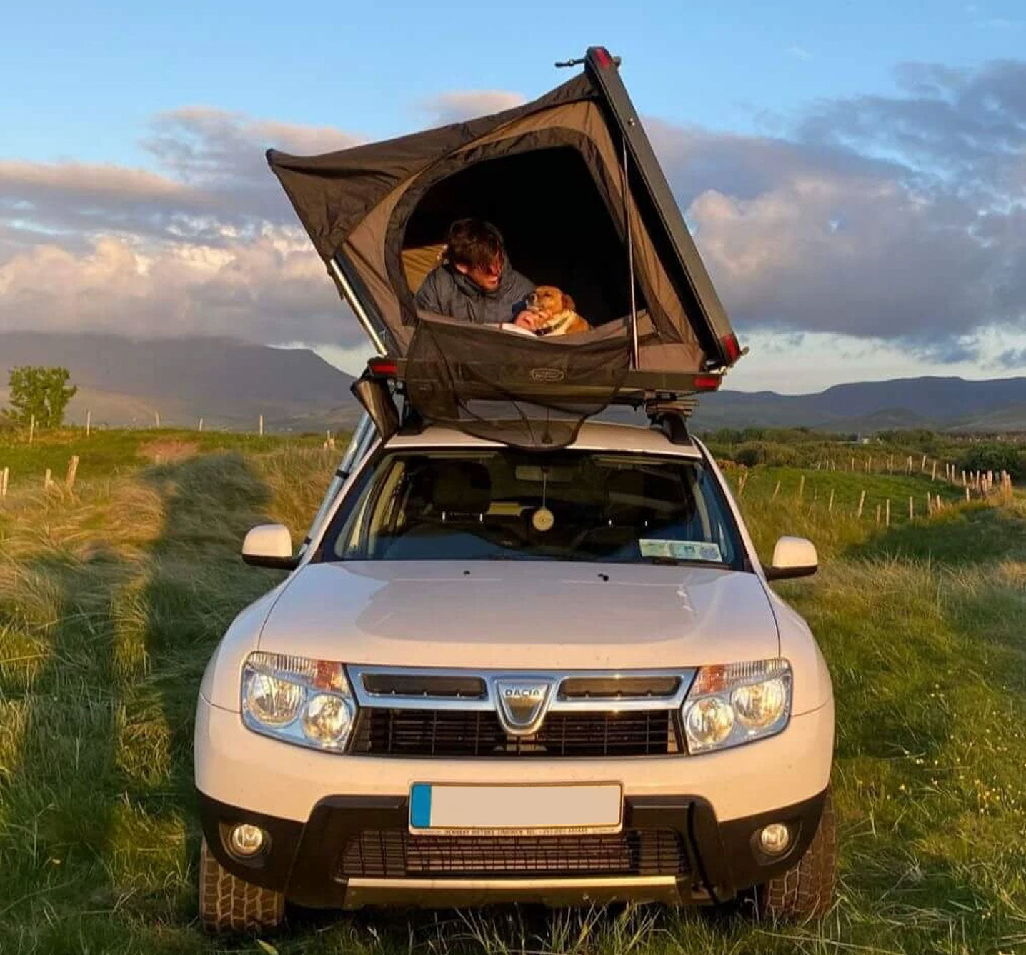 Dachzelt 2 Personen Schalenzelt "Adventure" 225cm x 135cm - Direct 4x4 Autozubehör