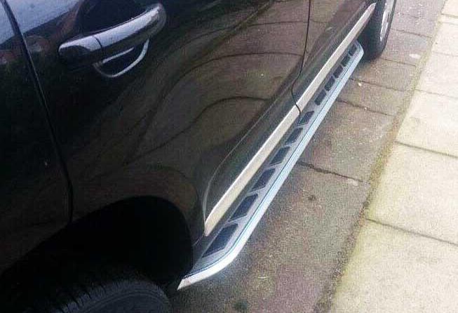 VW Touareg Bj. 02-10 Trittbretter "Monsoon" - Direct 4x4 Autozubehör