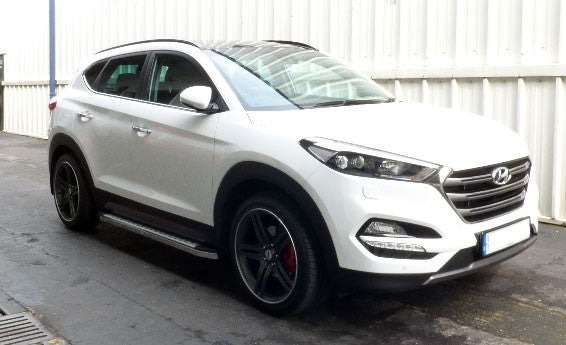 Hyundai Tucson Bj. 15-17 Trittbretter "Freedom" - Direct 4x4 Autozubehör