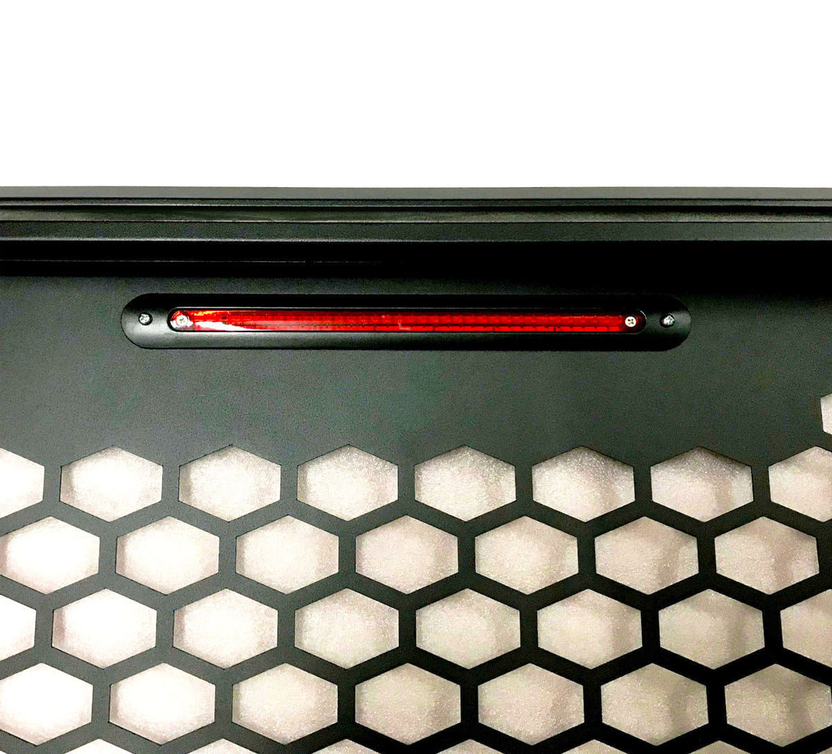 VW Amarok Bj. 10-22 Aluminium Heckscheiben-Schutzgitter - Direct 4x4 Autozubehör