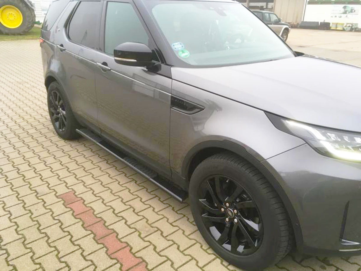 Land Rover Discovery ab Bj. 17 Trittbretter "Sonar Schwarz" - Direct 4x4 Autozubehör