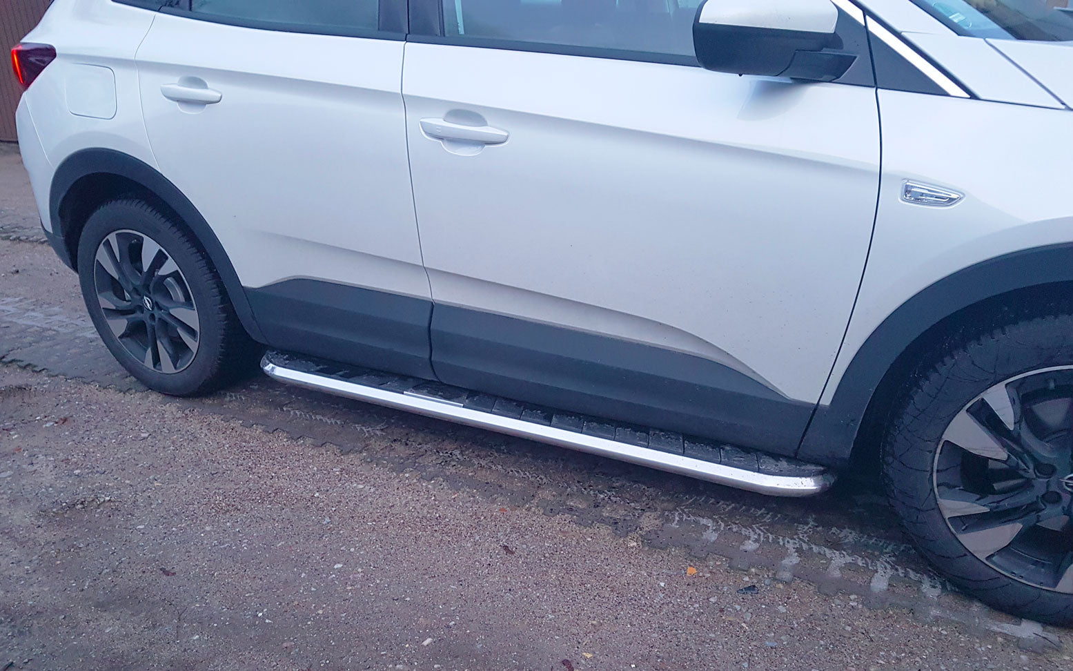 Opel Grandland X ab Bj. 17 Trittbretter "High Flyer" - Direct 4x4 Autozubehör