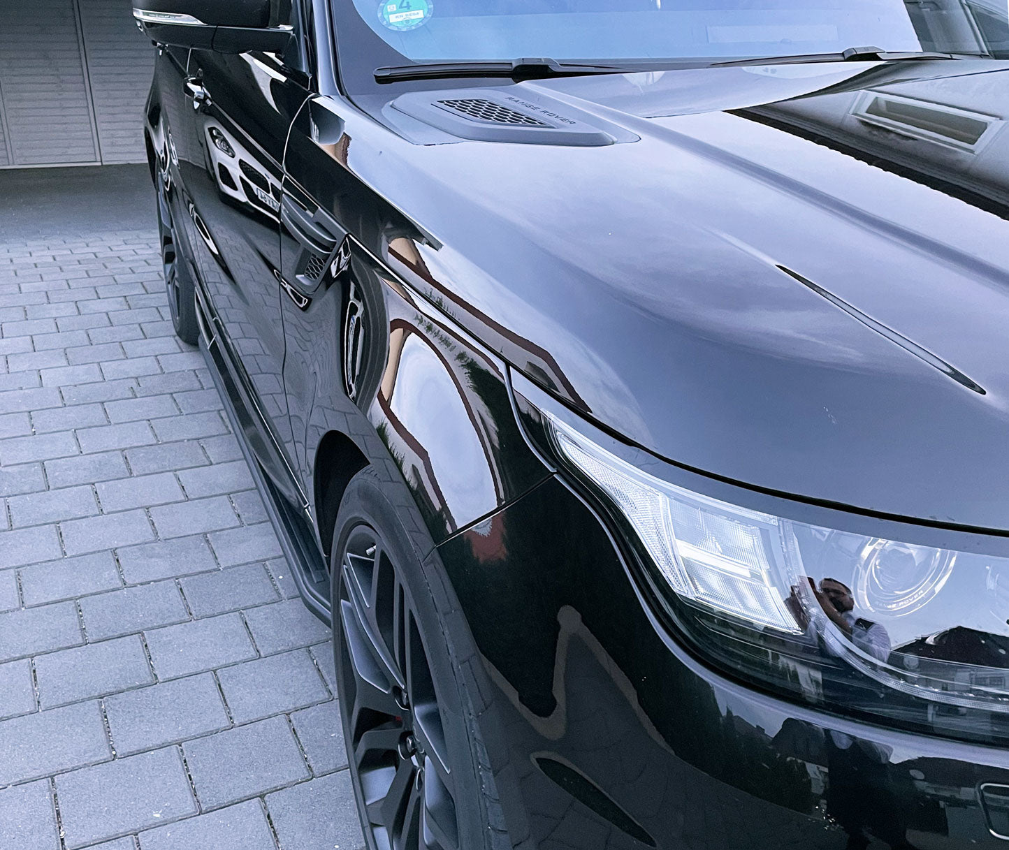 Range Rover Sport Bj. 13-17 Trittbretter "Raptor Schwarz" - Direct 4x4 Autozubehör