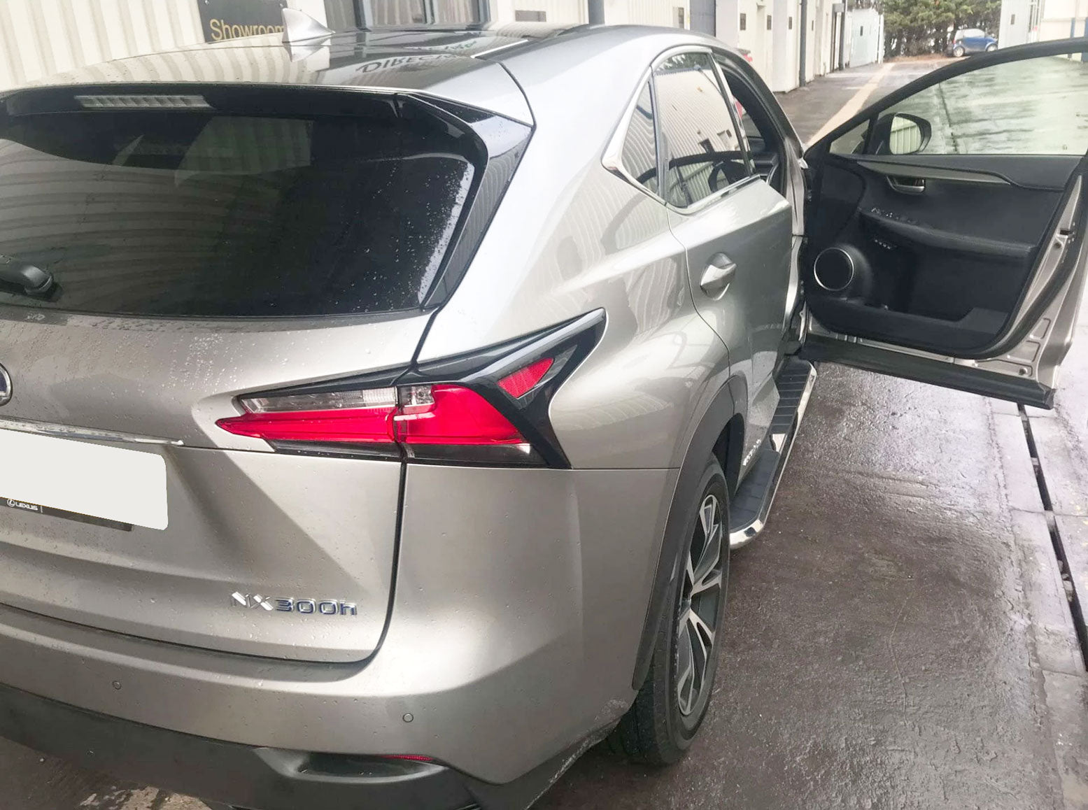 Lexus NX300H ab Bj. 15 Trittbretter "High Flyer" - Direct 4x4 Autozubehör