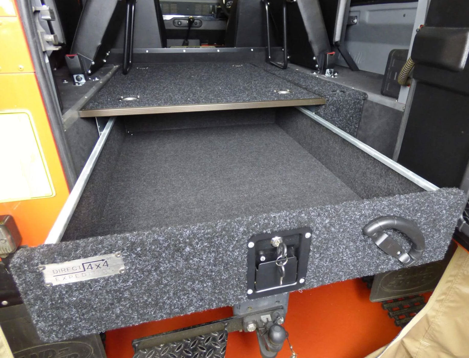 Land Rover Defender Transportsystem "Landi" 100 x 75 x 23cm - Direct 4x4 Autozubehör