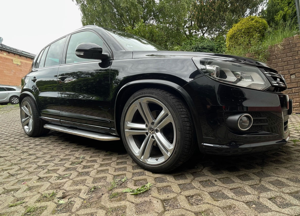 VW Tiguan Bj. 12-15 Trittbretter "Premier" - Direct 4x4 Autozubehör