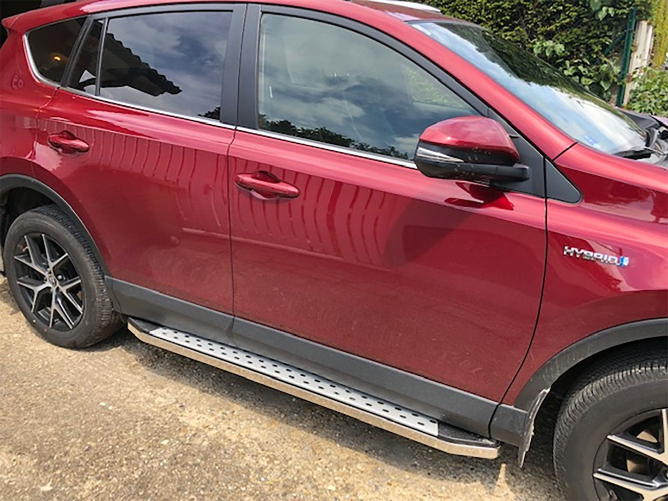 Toyota RAV4 Bj. 16-18 Trittbretter "Freedom" - Direct 4x4 Autozubehör