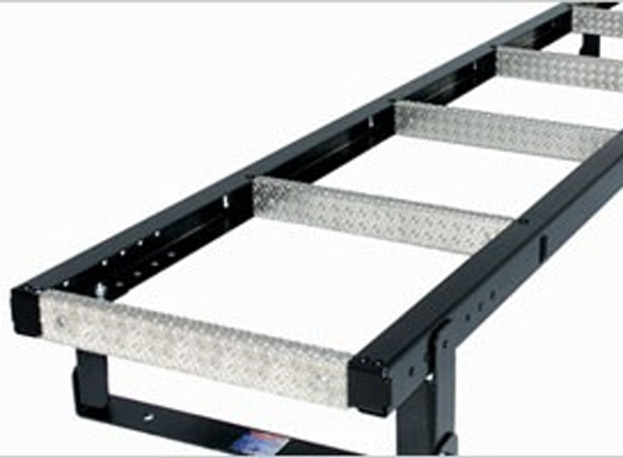 Nissan NV300 ab Bj. 16 Heckleiter in Schwarz für Flügeltüre - Direct 4x4 Autozubehör