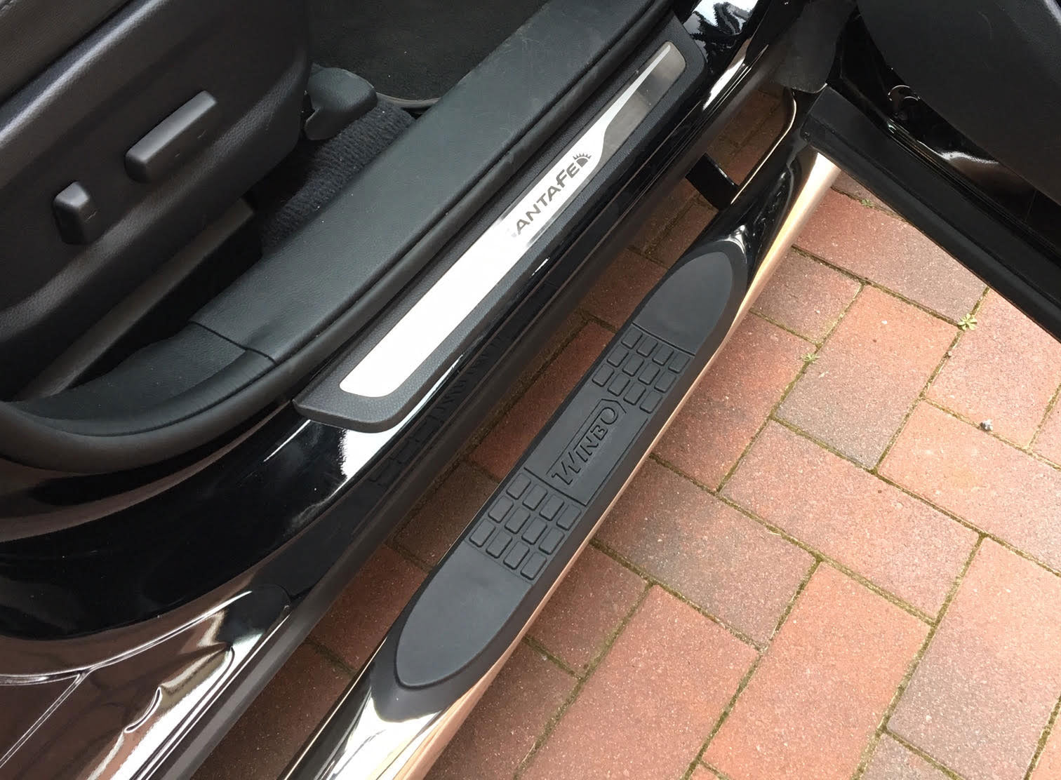 Hyundai Santa Fe Bj. 13-18 Edelstahl Schwellerrohre - Direct 4x4 Autozubehör