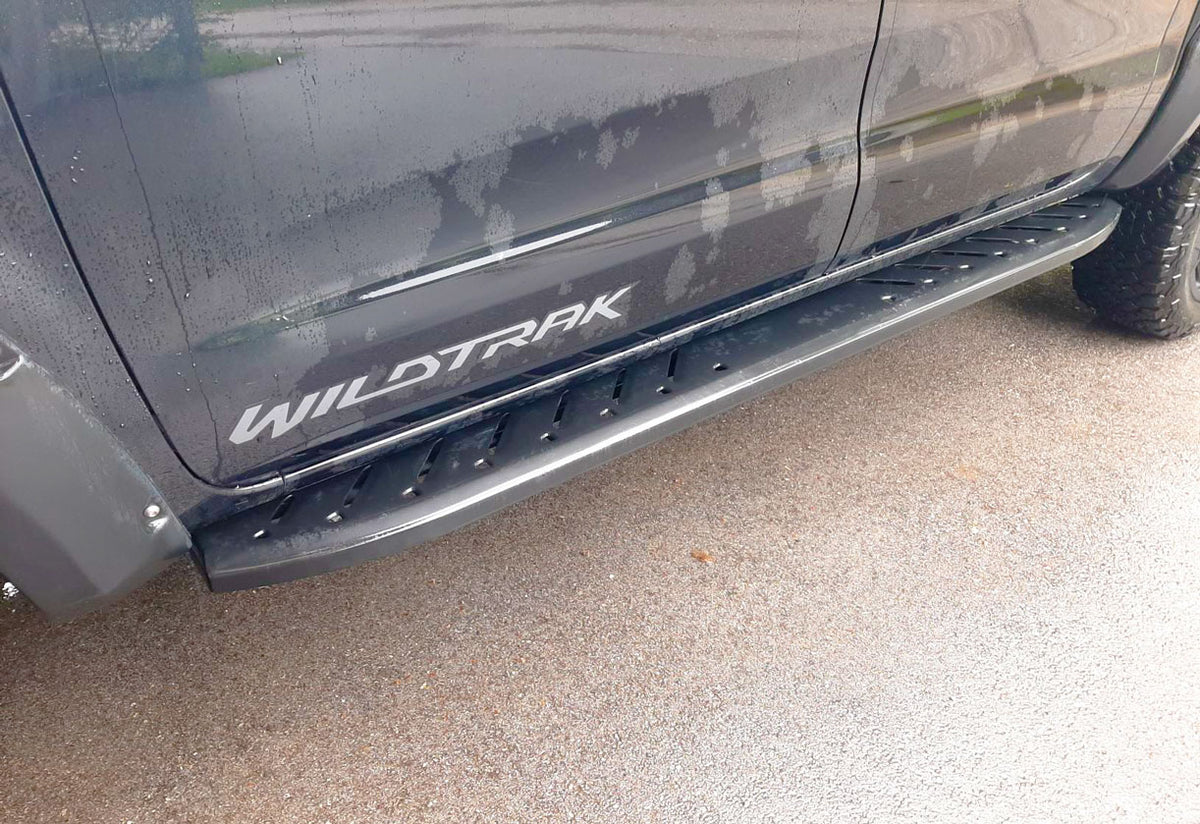 Ford Ranger Double Cab Bj. 12-15 Trittbretter "Shark" - Direct 4x4 Autozubehör