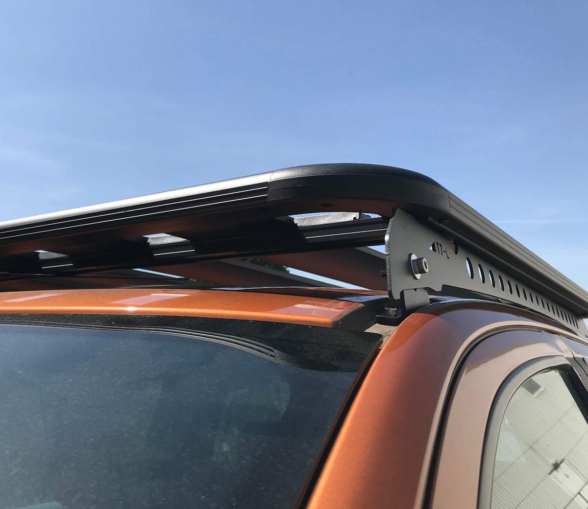 Dachgepäckträger "Alu T7-R" 135cm / 180cm / 220cm - Direct 4x4 Autozubehör