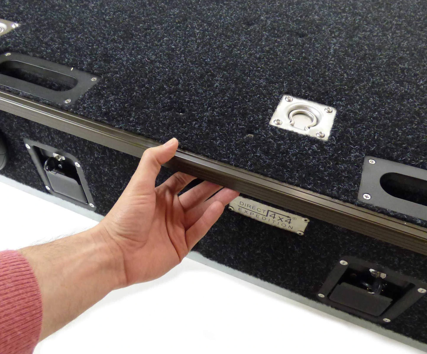 Schubkasten System "TopOne" 130 x 100 x 30cm mit Teppich-Auflage - Direct 4x4 Autozubehör