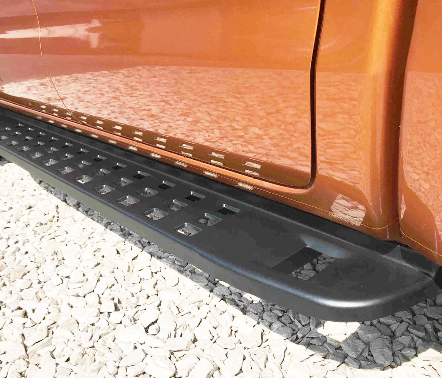 Ford Ranger Double Cab Bj. 12-15 Trittbretter "Gator" - Direct 4x4 Autozubehör