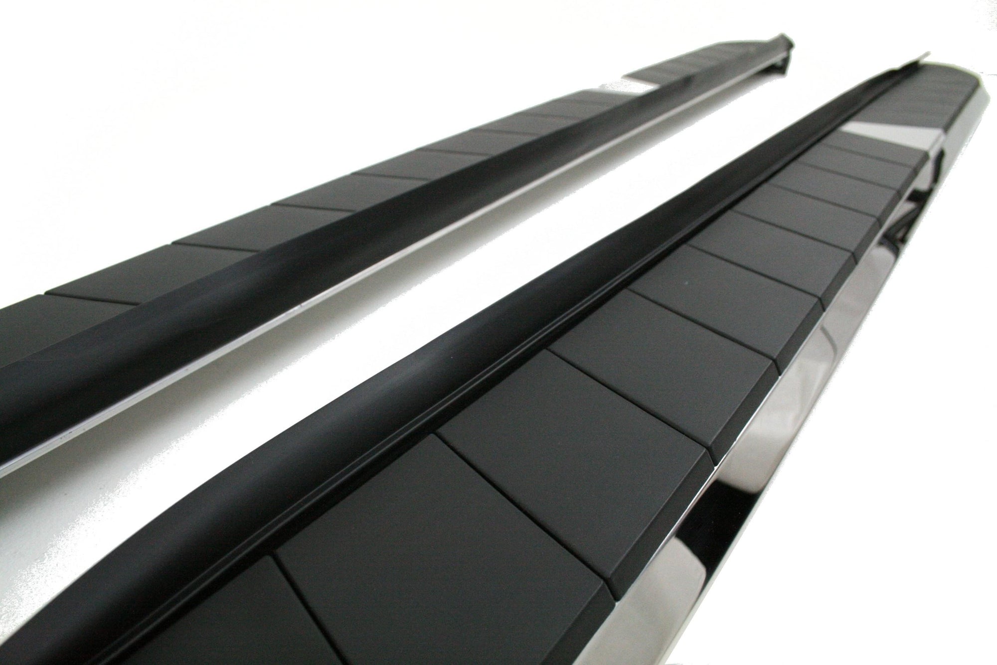 Kia Stonic ab Bj. 18 Trittbretter "High Flyer" - Direct 4x4 Autozubehör